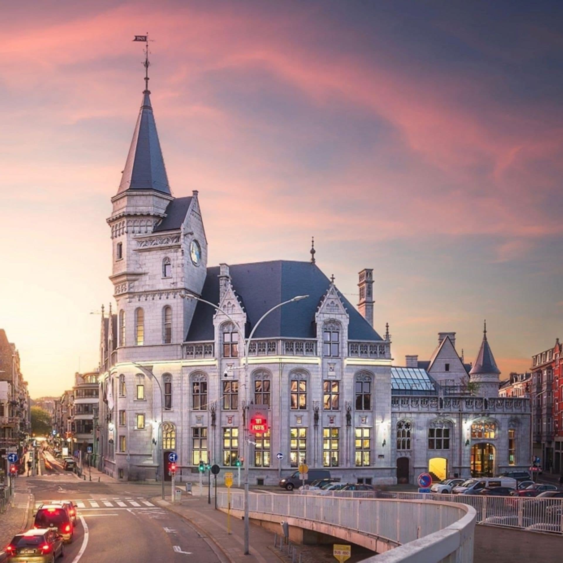 lagrandposte lagrandposte